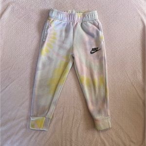 Girls 3T tie-dye Nike sweats